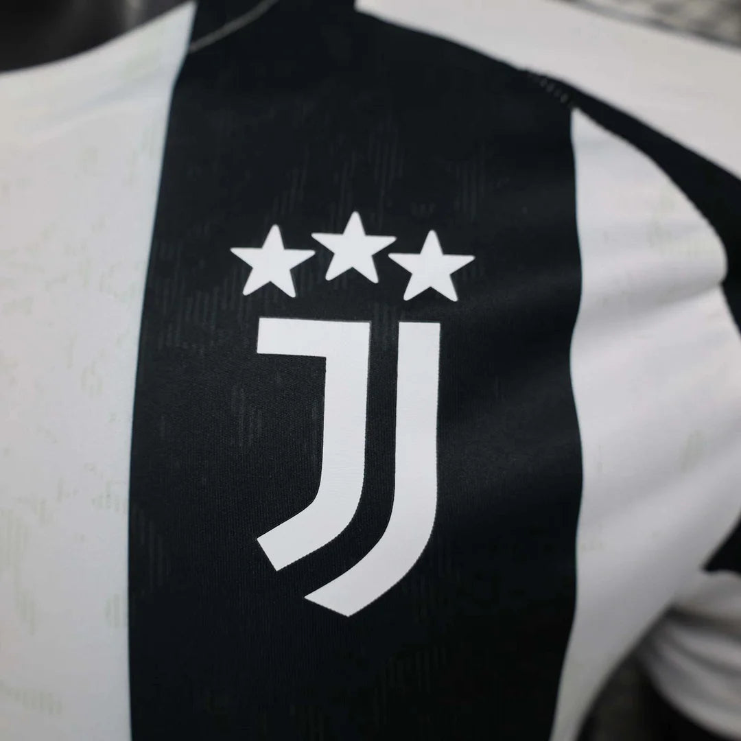 2024/2025 Juventus Player Version Home Soccer Jersey 1:1 Quality